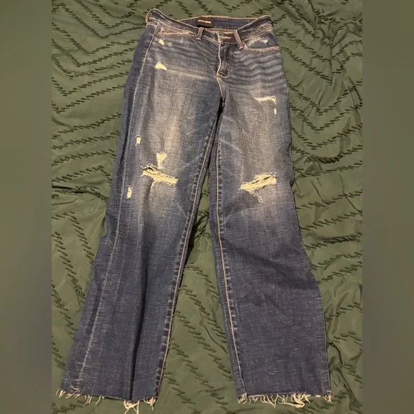 Buckle Black Fit No. 75 Cropped Straight Stretch Jean - Picture 7 of 9